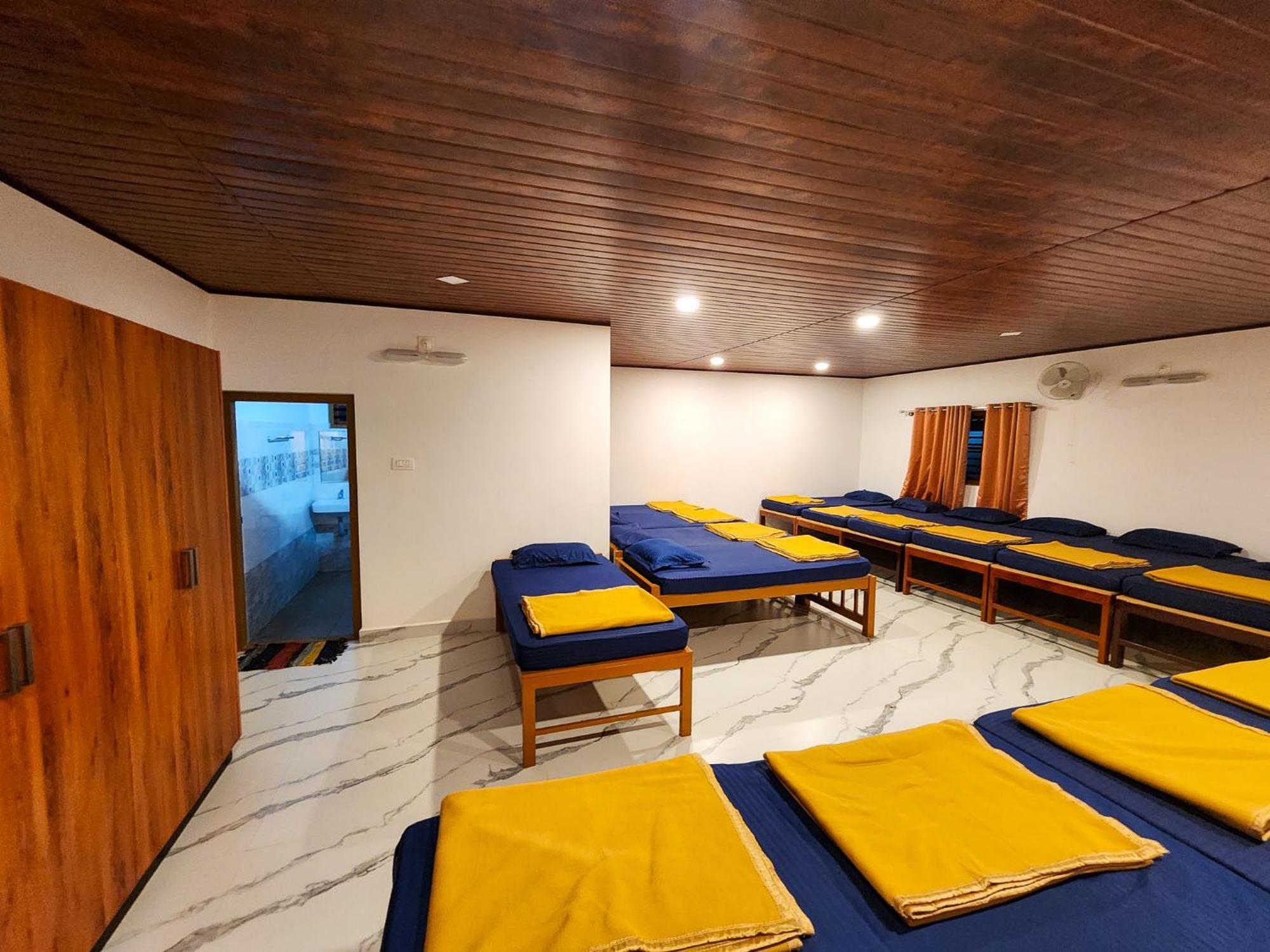 Celestial Heights Homestay Kurchi Buitenkant foto