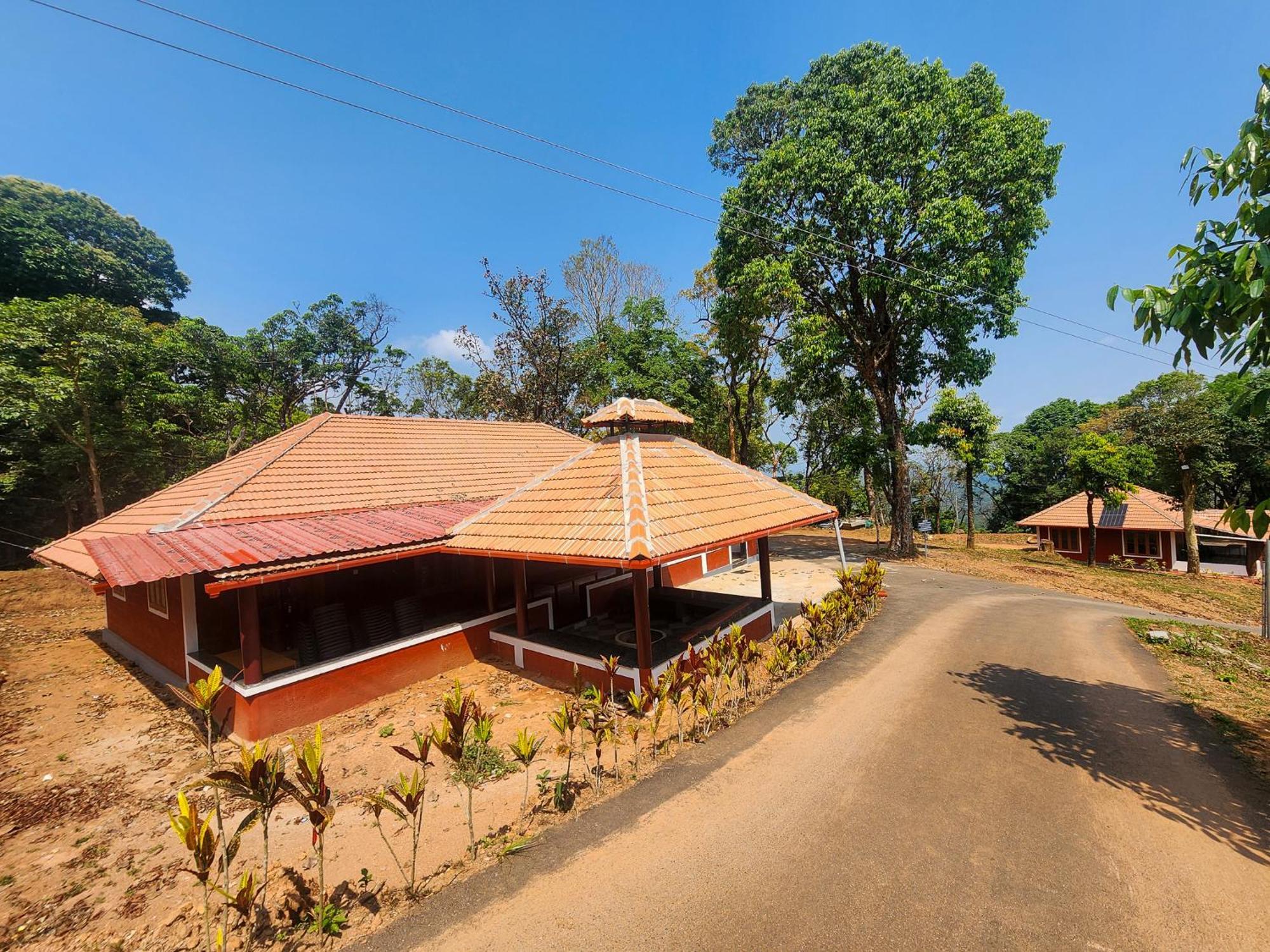 Celestial Heights Homestay Kurchi Buitenkant foto